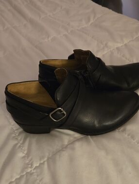 Life Stride Black Leather Ankle Booties with Buckle Accent